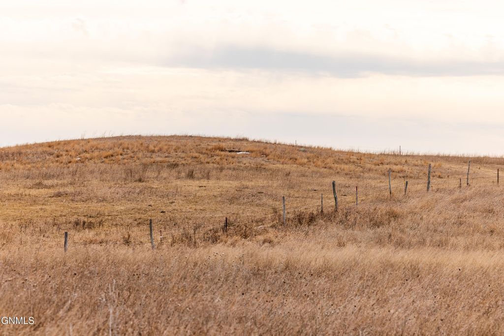 1587 18th Ave Nw Parcel 2, Turtle Lake, ND 58575 photo 6