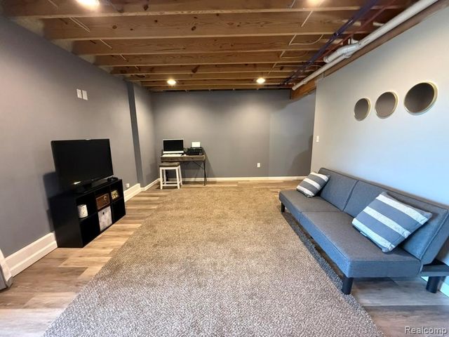 5537 Fairway Lane, Lexington, MI 48450