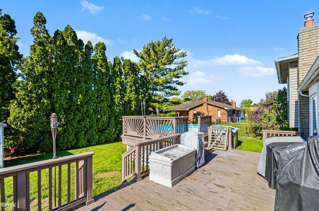 13867 Tefft Drive, Warren, MI 48088