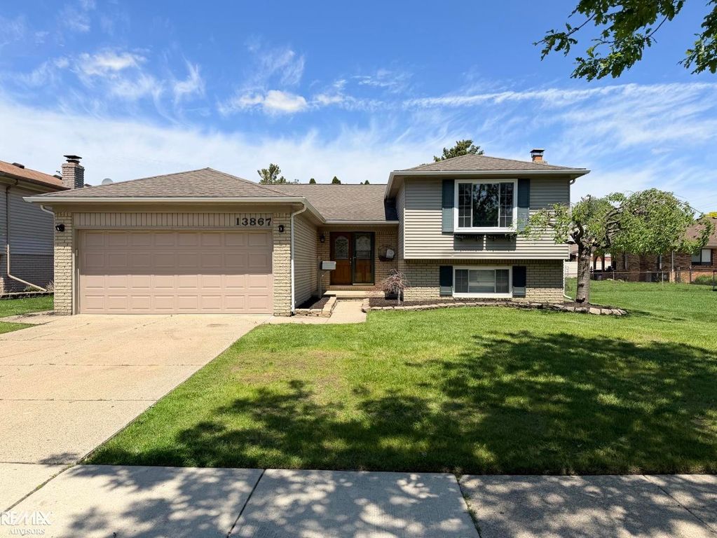 13867 Tefft Drive, Warren, MI 48088