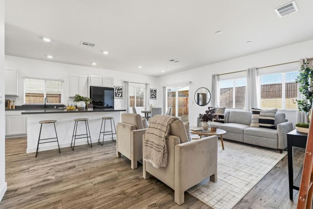 656 Franklin St, Lincoln, CA 95648
