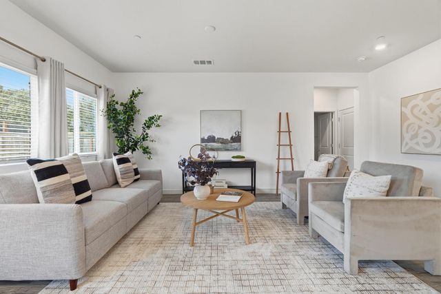656 Franklin St, Lincoln, CA 95648