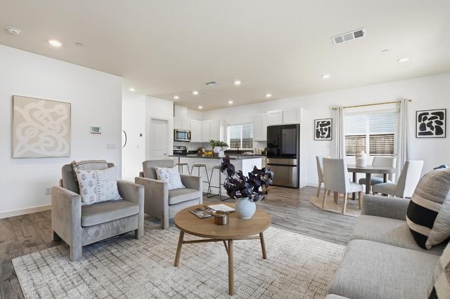656 Franklin St, Lincoln, CA 95648