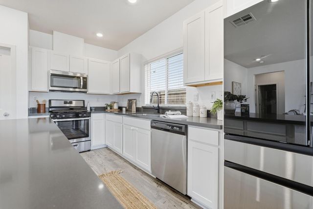 656 Franklin St, Lincoln, CA 95648