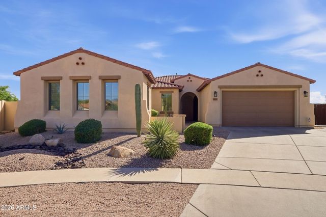 1829 W ALOE VERA Drive, Phoenix, AZ 85085