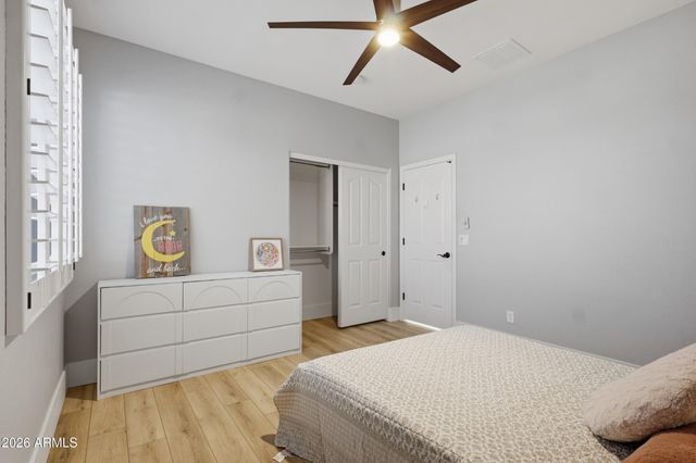 1829 W ALOE VERA Drive, Phoenix, AZ 85085