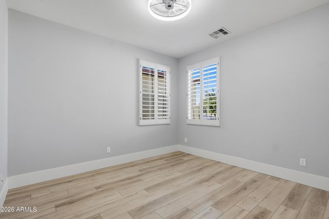 1829 W ALOE VERA Drive, Phoenix, AZ 85085