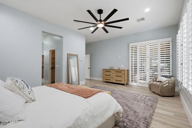 1829 W ALOE VERA Drive, Phoenix, AZ 85085