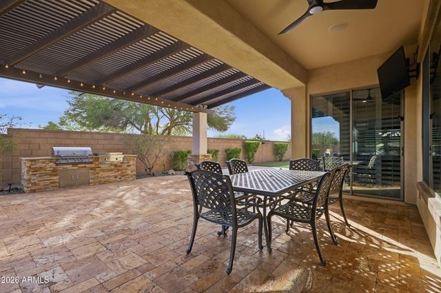 1829 W ALOE VERA Drive, Phoenix, AZ 85085