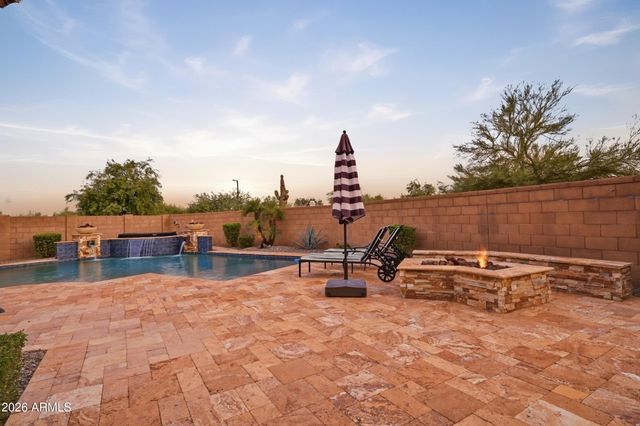 1829 W ALOE VERA Drive, Phoenix, AZ 85085
