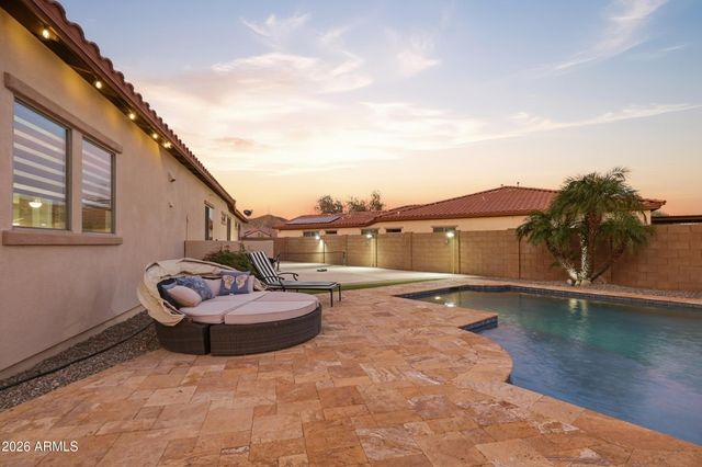 1829 W ALOE VERA Drive, Phoenix, AZ 85085