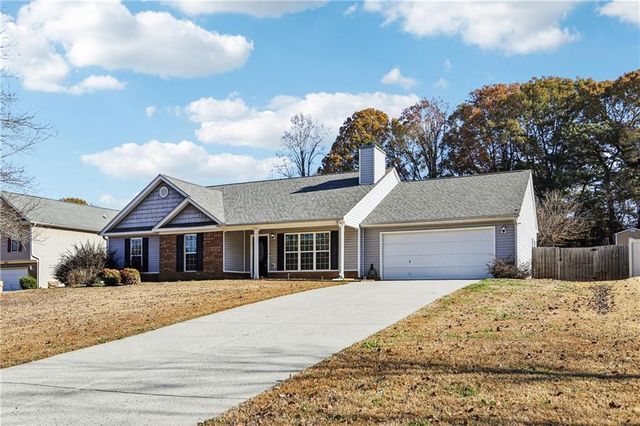 809 Custom Lane, Winder, GA 30680
