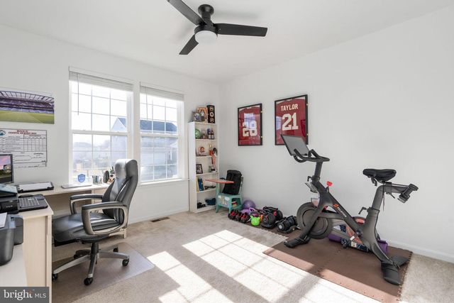 6371 POINTER LN, King George, VA 22485