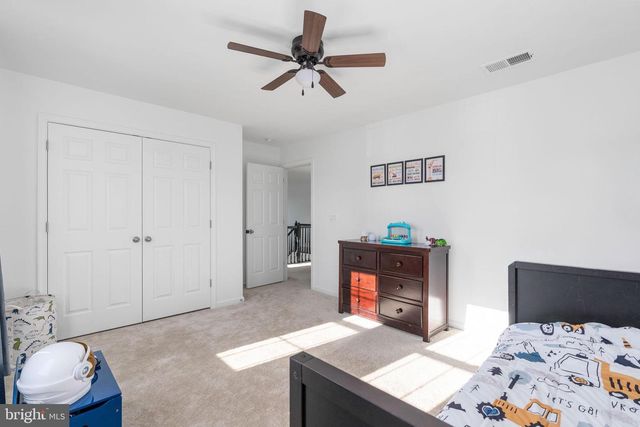 6371 POINTER LN, King George, VA 22485