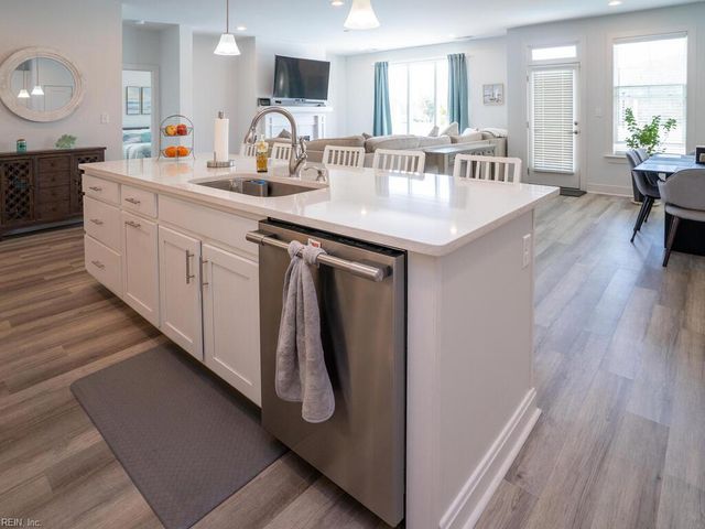 2913 Bermuda Grass CT, Virginia Beach, VA 23453