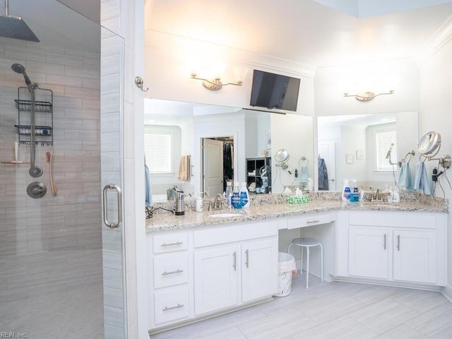 2913 Bermuda Grass CT, Virginia Beach, VA 23453