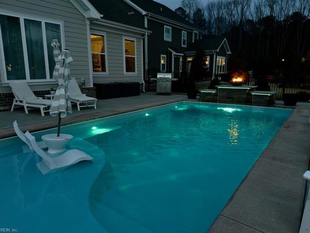 2913 Bermuda Grass CT, Virginia Beach, VA 23453