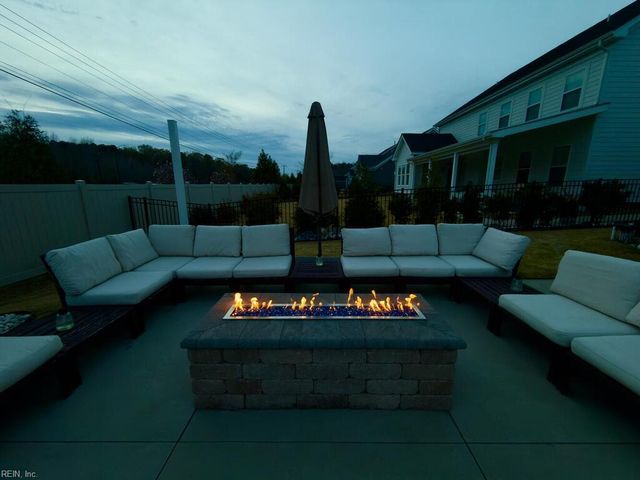 2913 Bermuda Grass CT, Virginia Beach, VA 23453