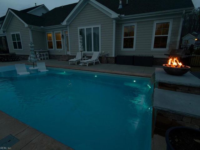 2913 Bermuda Grass CT, Virginia Beach, VA 23453