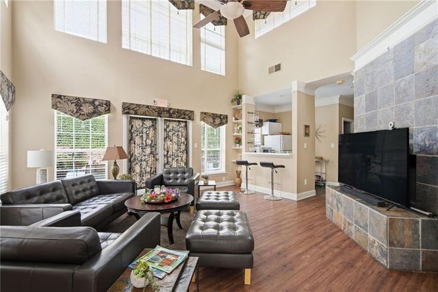 200 Renaissance Parkway NE 221, Atlanta, GA 30308