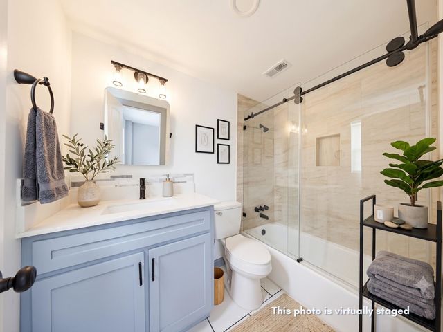 9706 Westview Drive 3, Houston, TX 77055