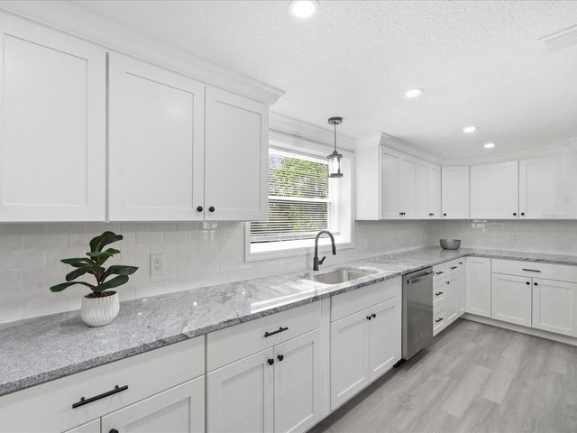 6063 AIRMONT DRIVE, Spring Hill, FL 34606