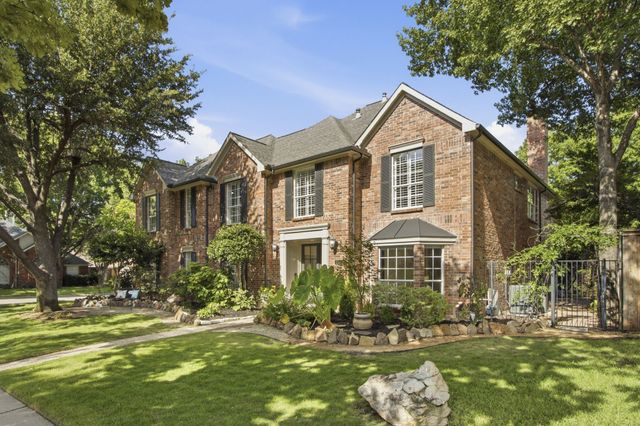 210 Chinaberry Way, Coppell, TX 75019