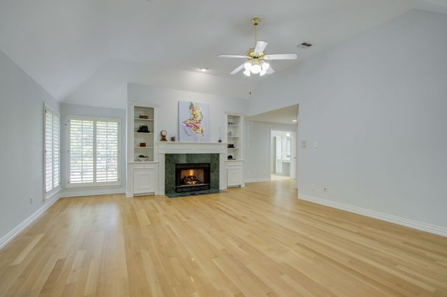 210 Chinaberry Way, Coppell, TX 75019