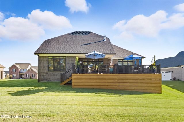 5525 Ruby Falls Dr, Prospect, KY 40059