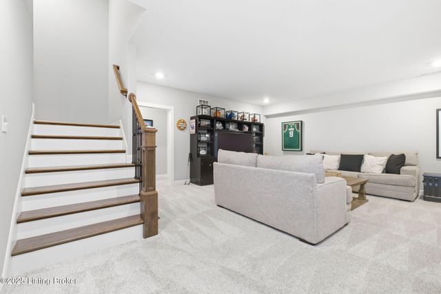 5525 Ruby Falls Dr, Prospect, KY 40059