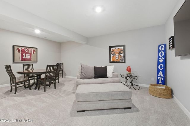 5525 Ruby Falls Dr, Prospect, KY 40059