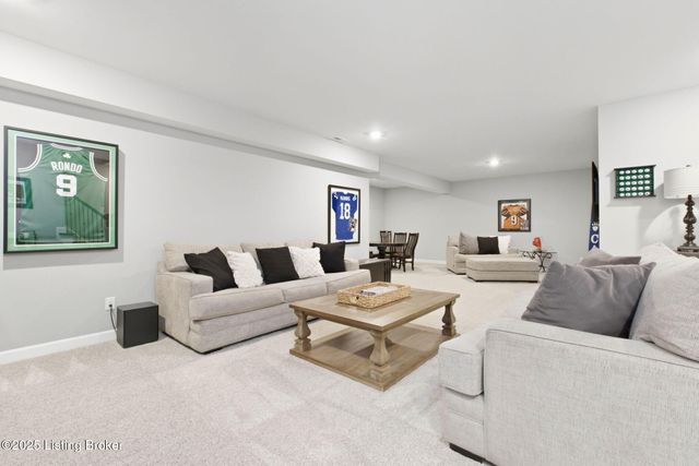 5525 Ruby Falls Dr, Prospect, KY 40059