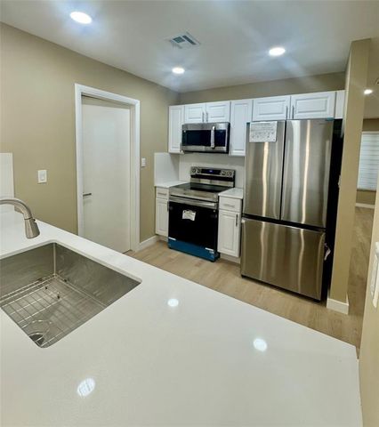 2400 NW 55th St, Fort Lauderdale, FL 33309