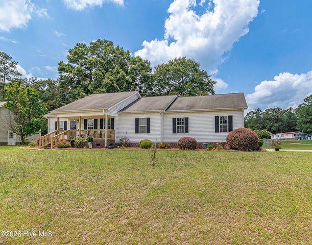 217 Koufax Drive, Pikeville, NC 27863