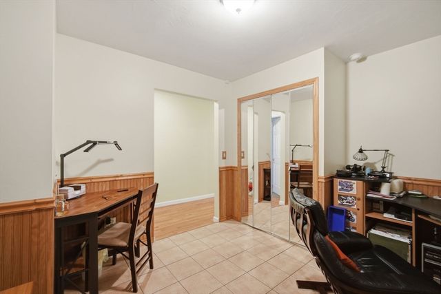 958 Parker St, Springfield, MA 01129