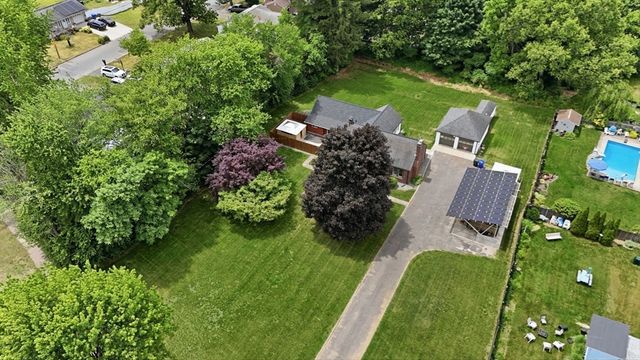 958 Parker St, Springfield, MA 01129