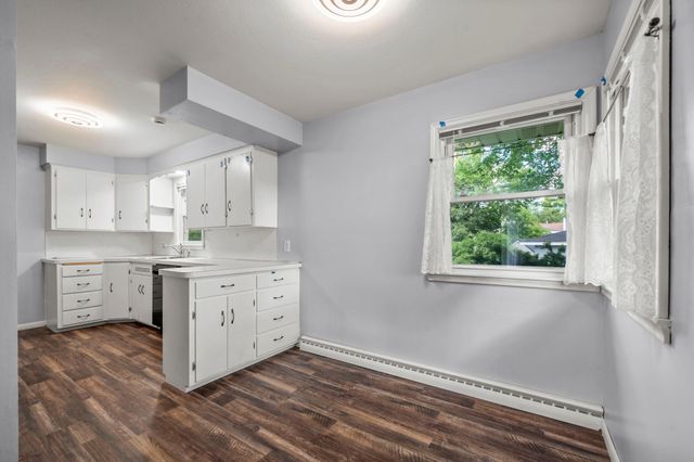 7132 Bloomington Avenue, Richfield, MN 55423