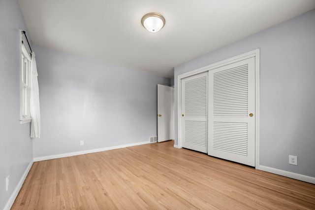 7132 Bloomington Avenue, Richfield, MN 55423
