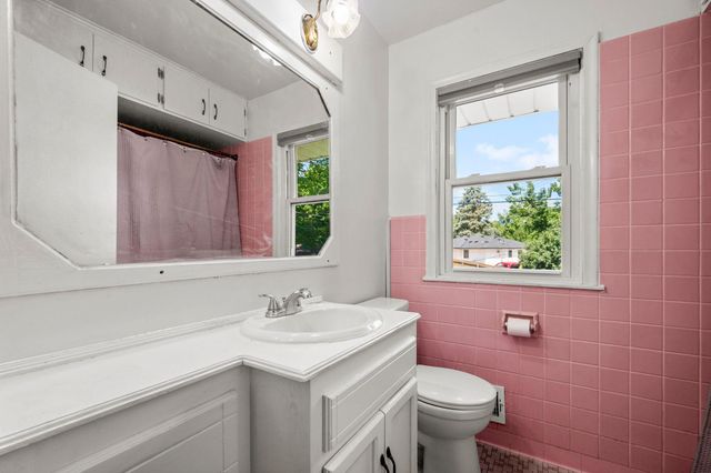 7132 Bloomington Avenue, Richfield, MN 55423