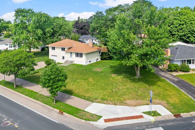 7132 Bloomington Avenue, Richfield, MN 55423