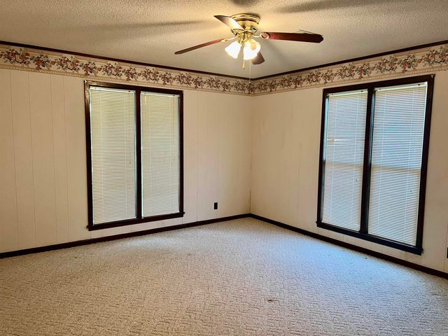 101 Fairway Drive, Bald Knob, AR 72010