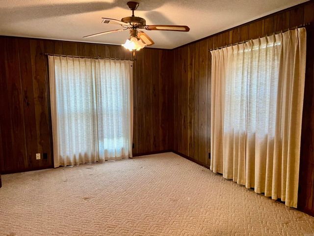 101 Fairway Drive, Bald Knob, AR 72010