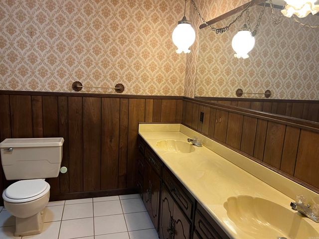 101 Fairway Drive, Bald Knob, AR 72010