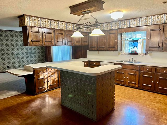 101 Fairway Drive, Bald Knob, AR 72010