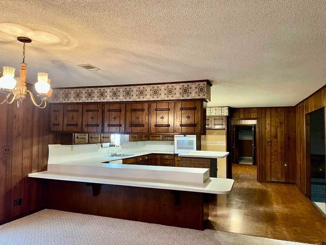 101 Fairway Drive, Bald Knob, AR 72010