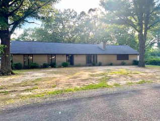 101 Fairway Drive, Bald Knob, AR 72010