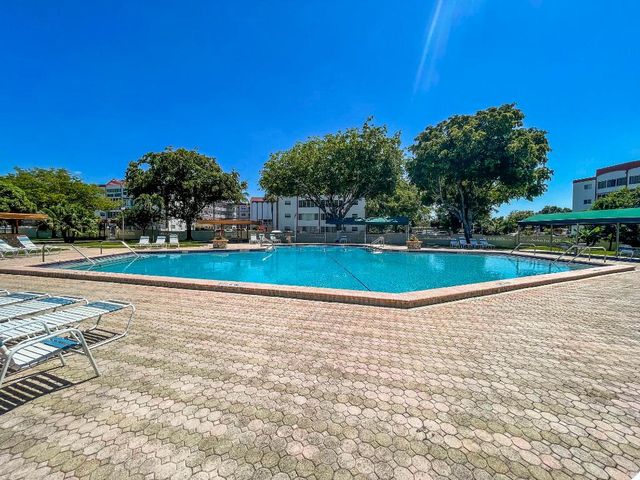 4281 NW 41st Street 320, Lauderdale Lakes, FL 33319