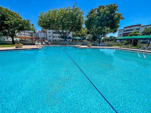 4281 NW 41st Street 320, Lauderdale Lakes, FL 33319