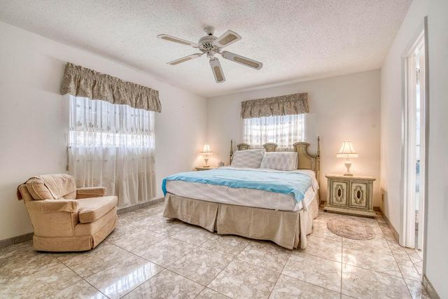 4281 NW 41st Street 320, Lauderdale Lakes, FL 33319