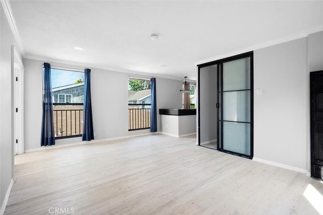 905 Dickson 1, Los Angeles, CA 90292
